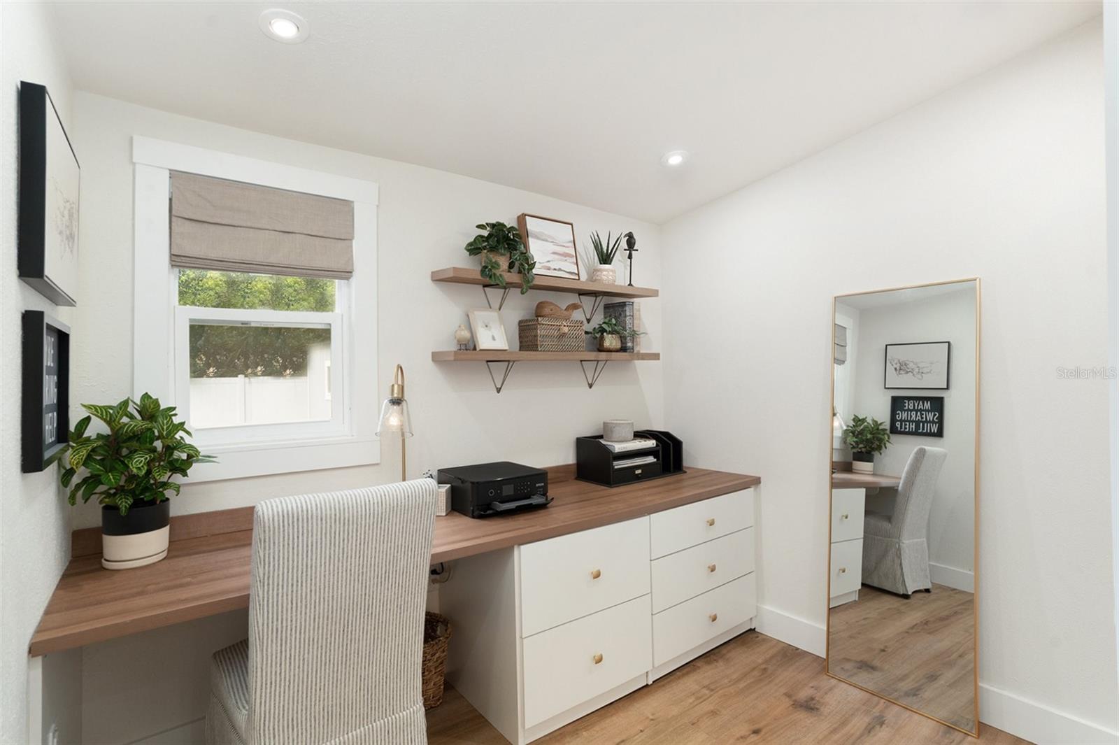 2910 W AQUILLA ST, TAMPA, FL, 33629