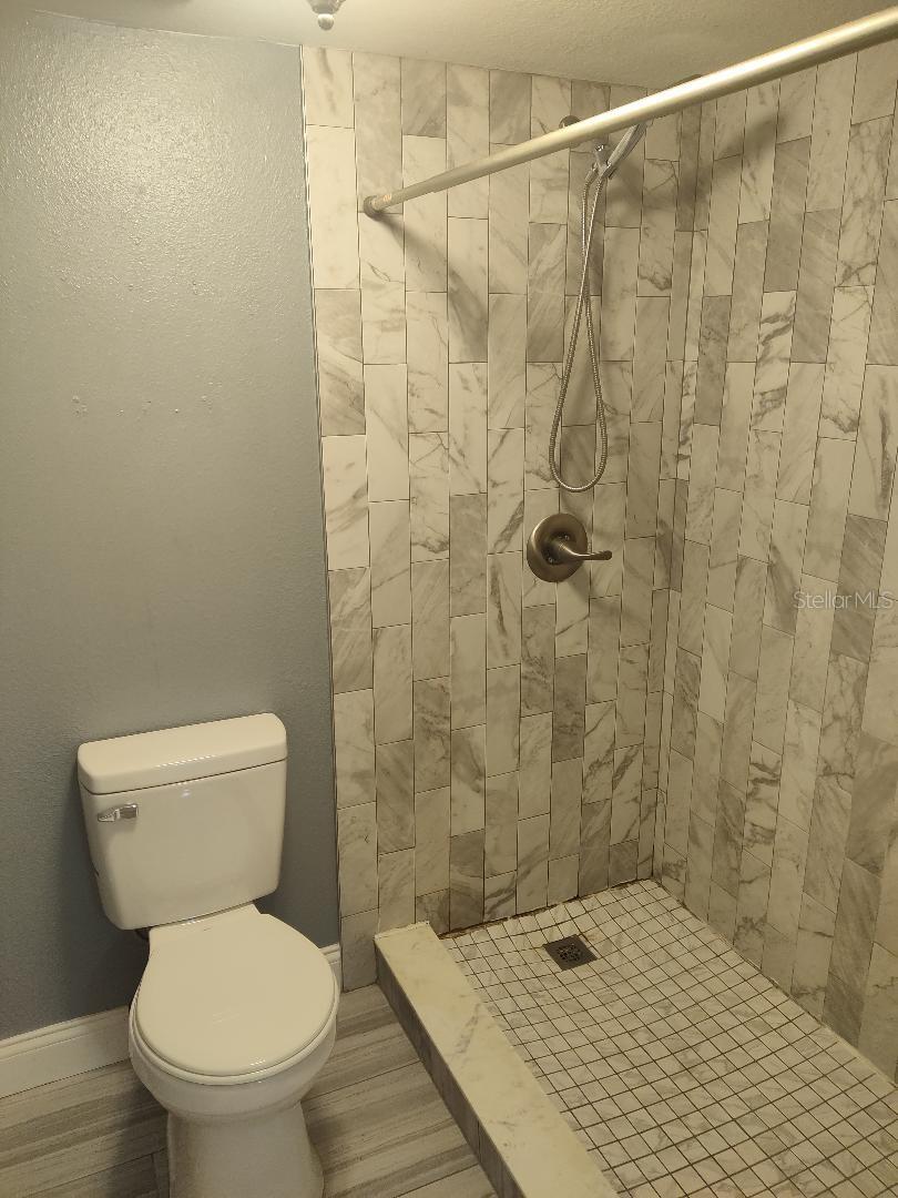6334 92 PL #2401, PINELLAS PARK, FL, 33782