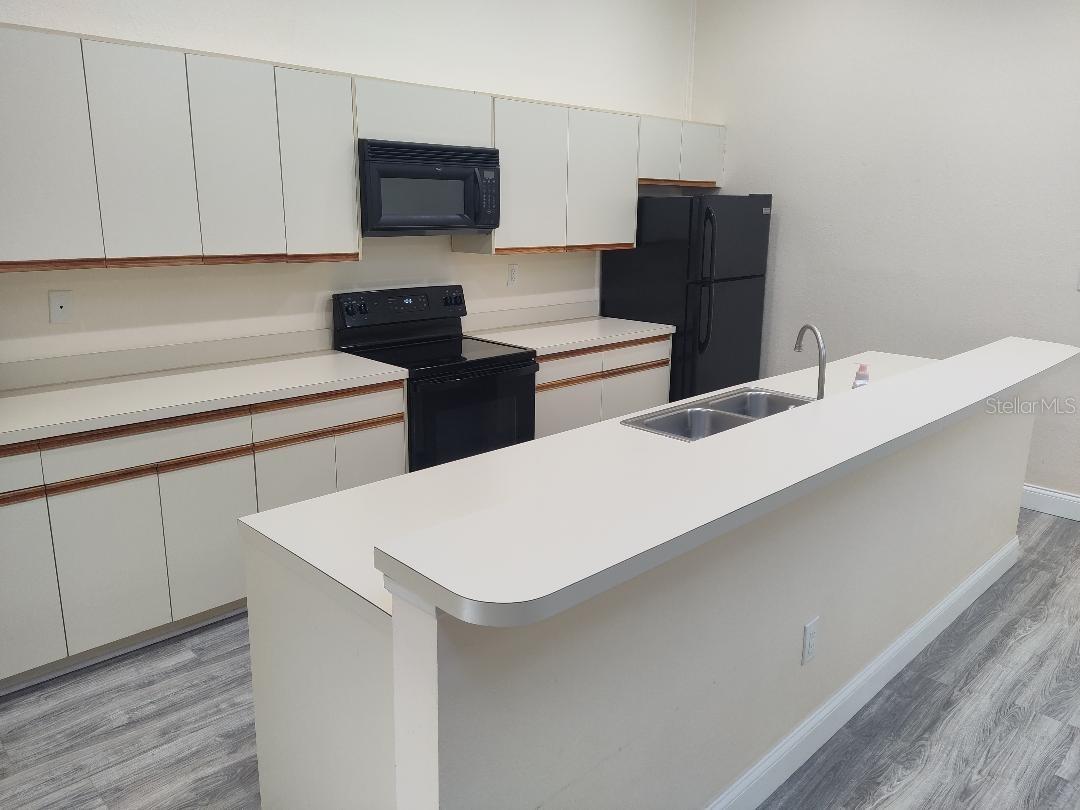 6334 92 PL #2401, PINELLAS PARK, FL, 33782