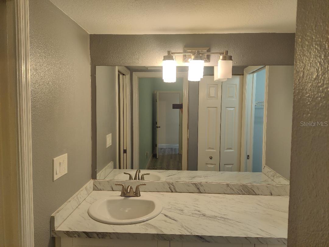 6334 92 PL #2401, PINELLAS PARK, FL, 33782