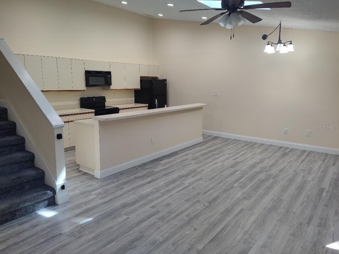 6334 92 PL #2401, PINELLAS PARK, FL, 33782