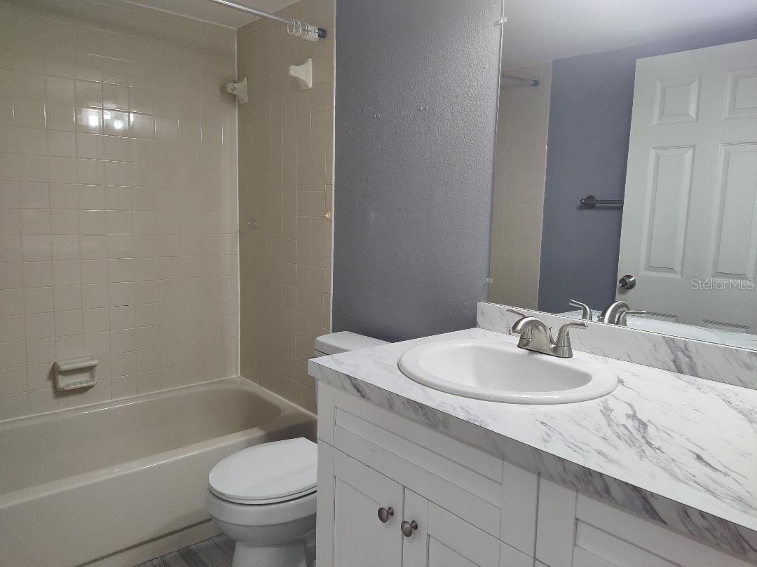 6334 92 PL #2401, PINELLAS PARK, FL, 33782