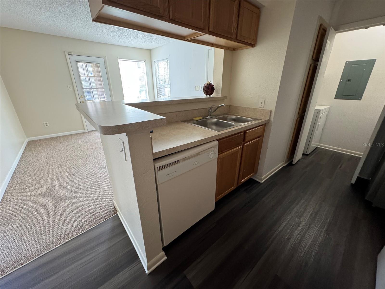 5500 DEVONBRIAR WAY #102, ORLANDO, FL, 32822