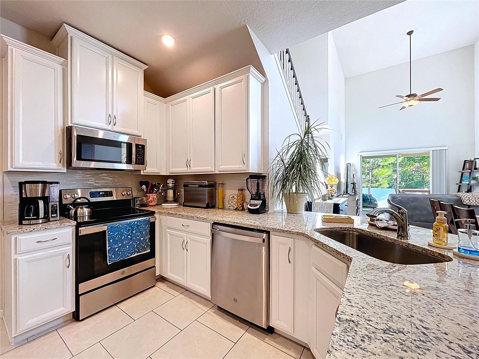 2104 LACEFLOWER DR, BRANDON, FL, 33510