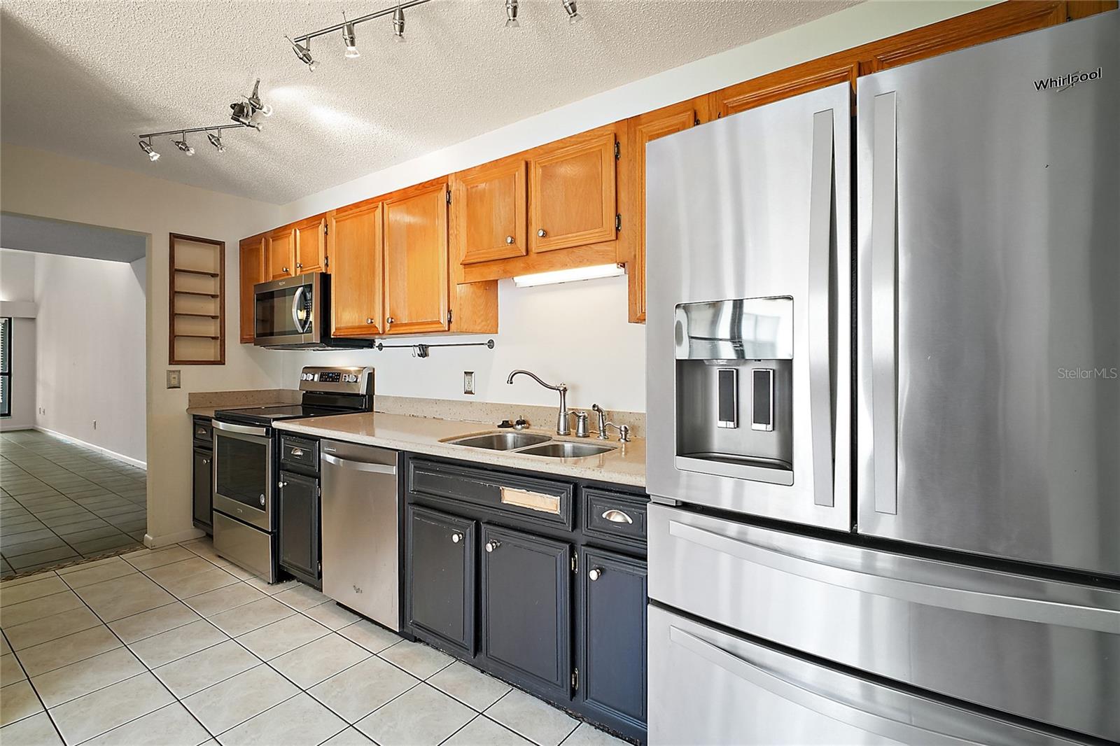 2249 CYPRESS COVE DR #E3, TAVARES, FL, 32778