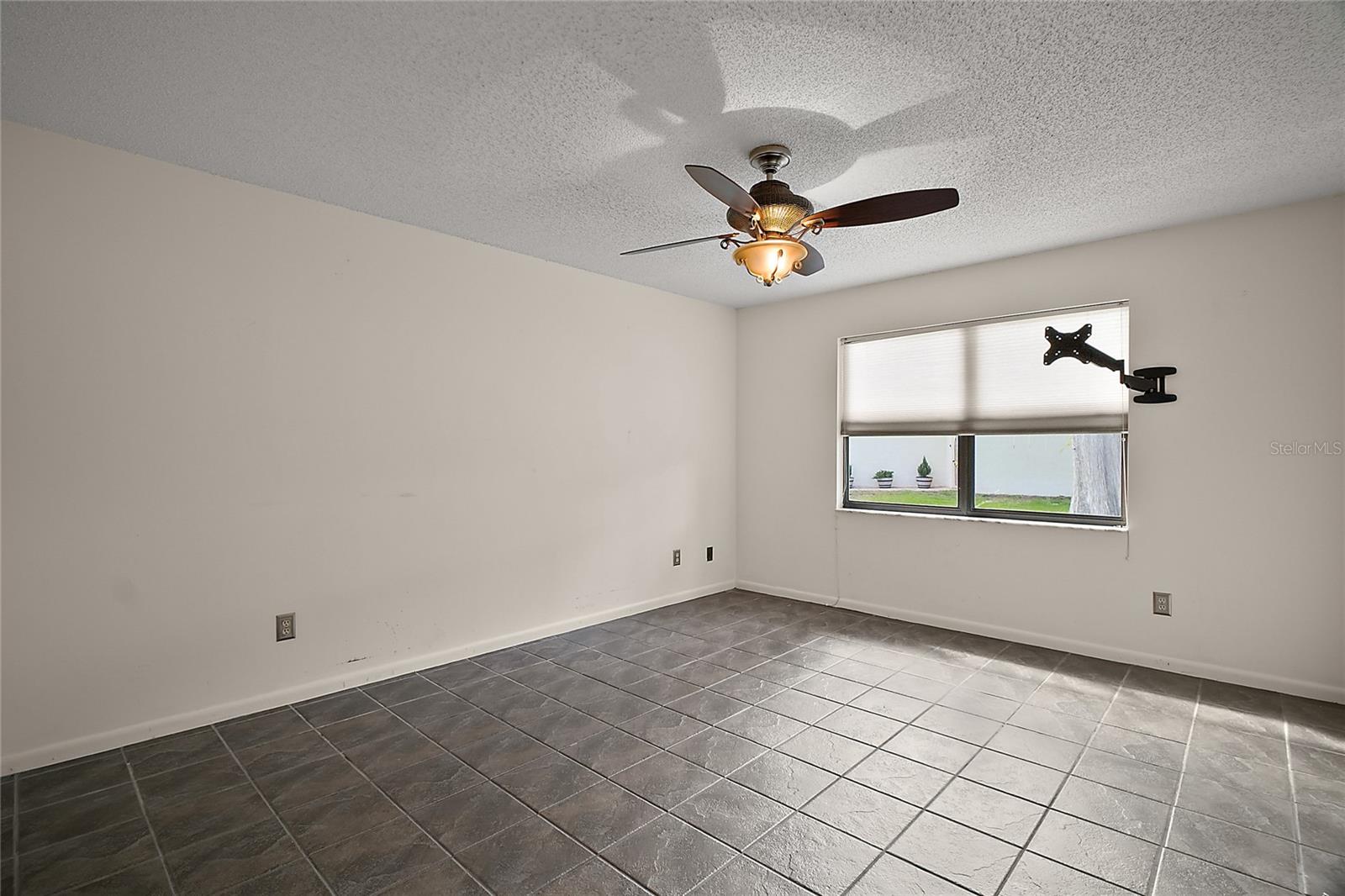 2249 CYPRESS COVE DR #E3, TAVARES, FL, 32778