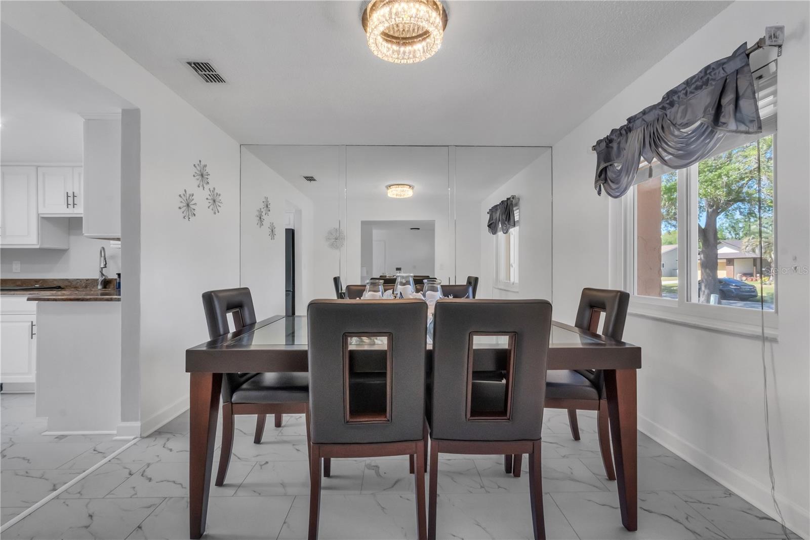 8720 LARWIN LN, ORLANDO, FL, 32817