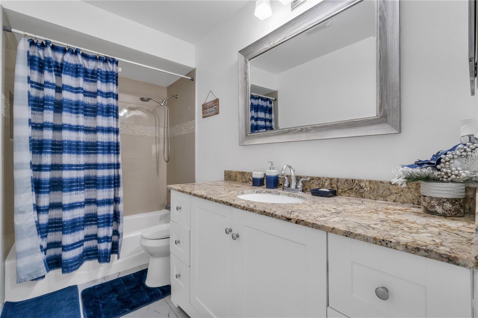 8720 LARWIN LN, ORLANDO, FL, 32817
