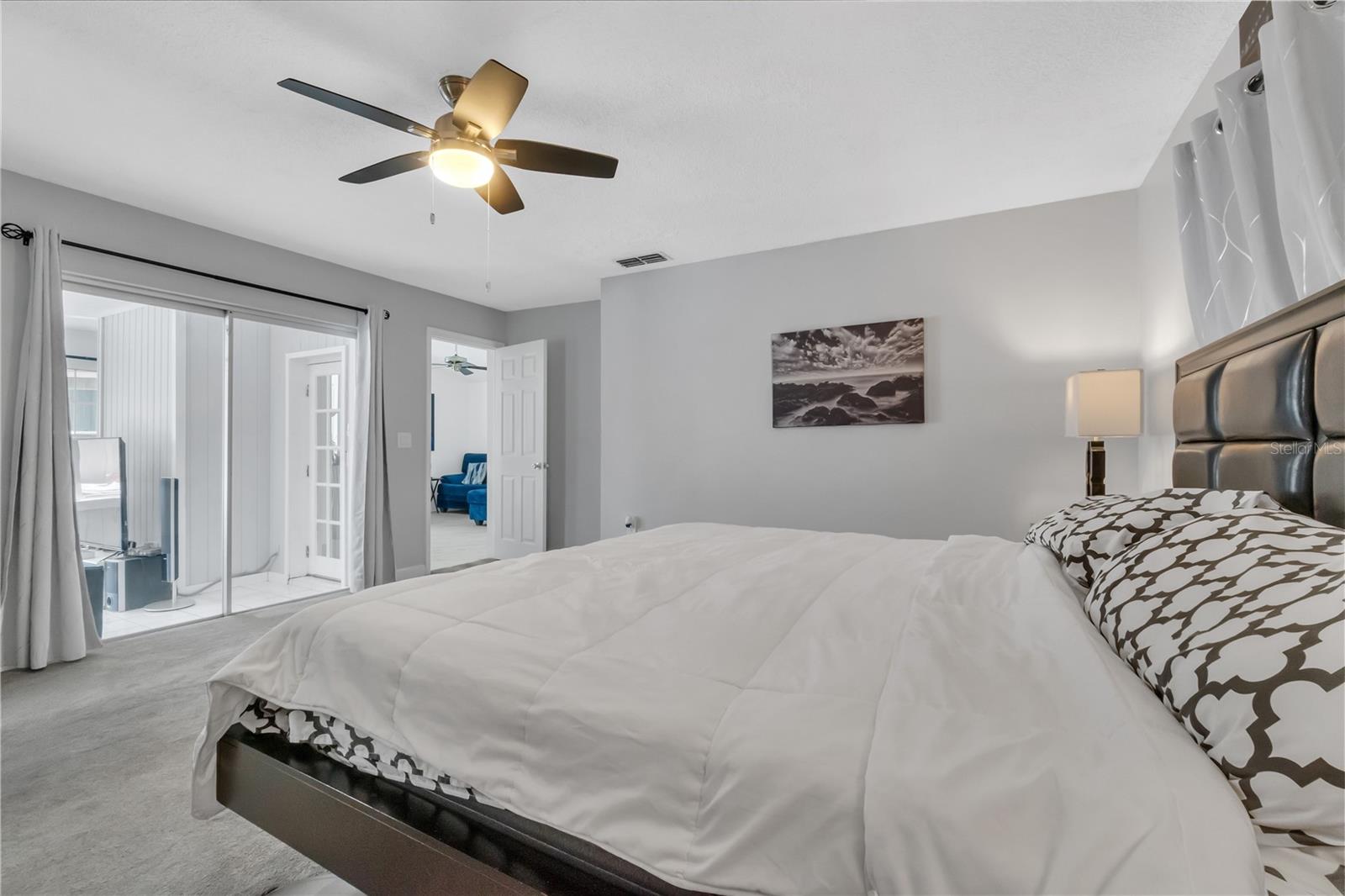 8720 LARWIN LN, ORLANDO, FL, 32817