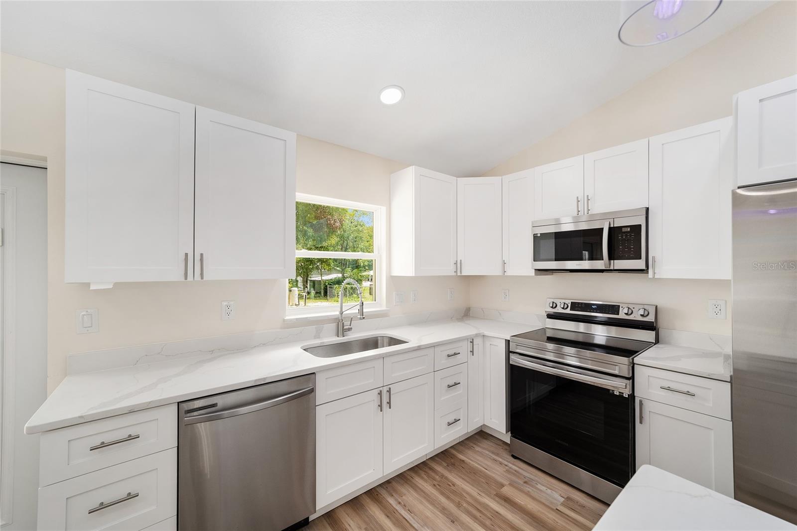 13375 SE 42ND AVE, BELLEVIEW, FL, 34420