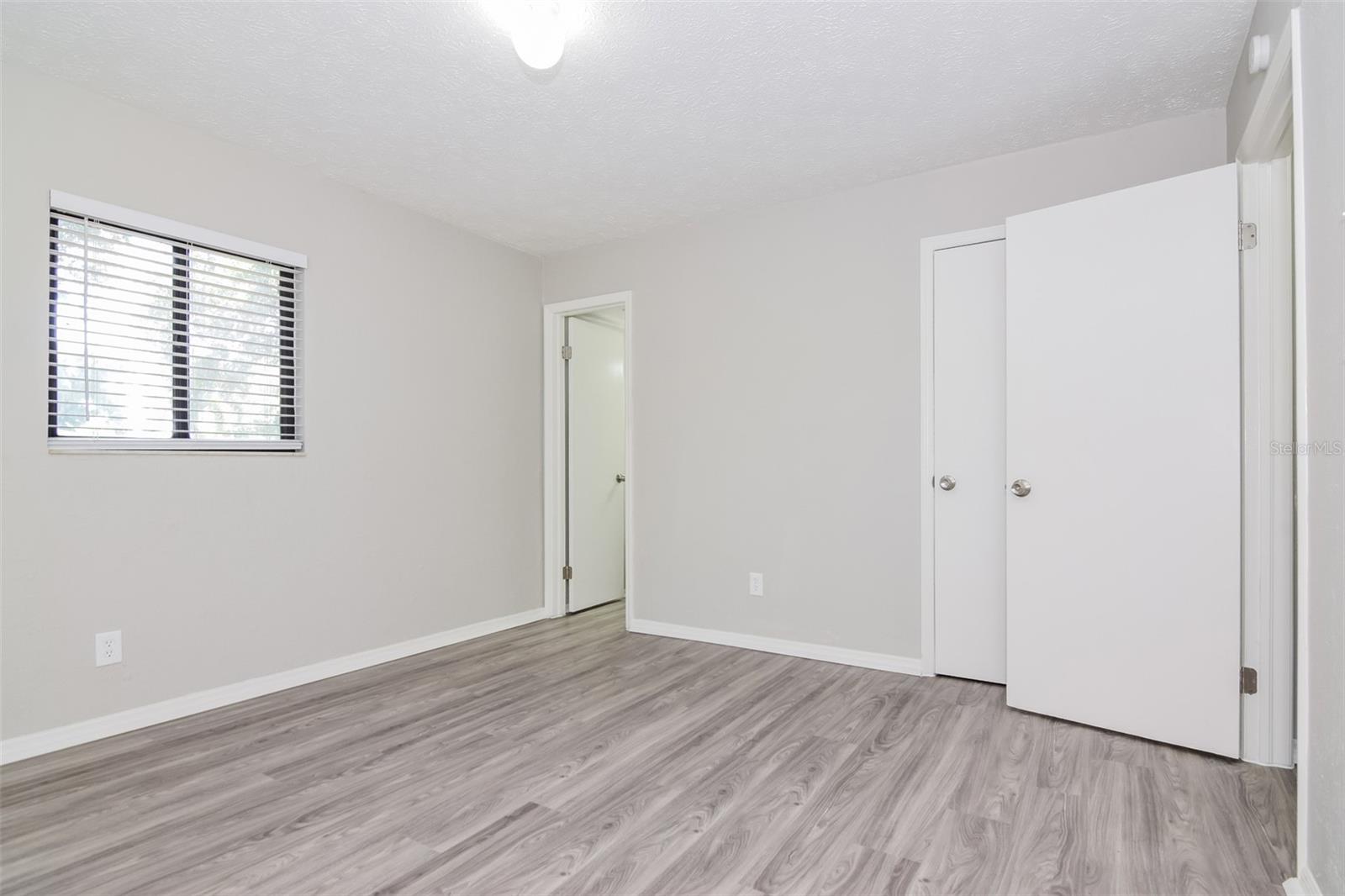 3901 HELENA ST NE, ST PETERSBURG, FL, 33703