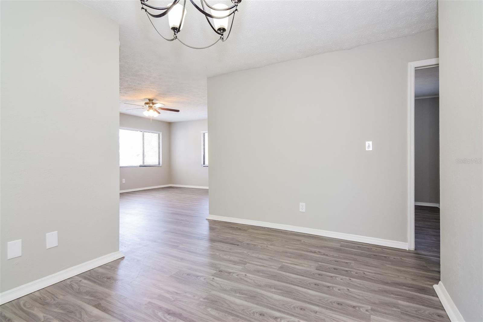 3901 HELENA ST NE, ST PETERSBURG, FL, 33703