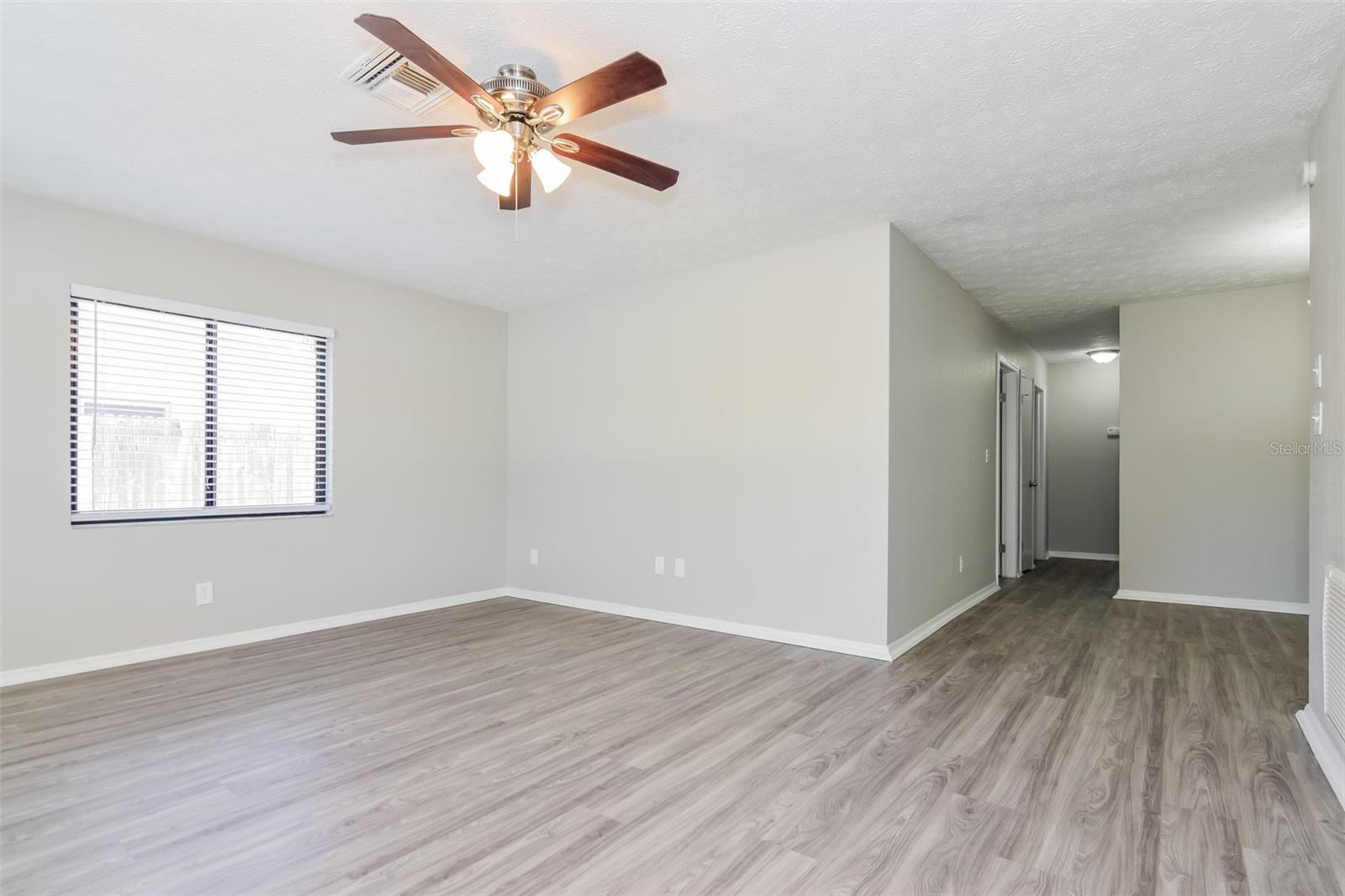 3901 HELENA ST NE, ST PETERSBURG, FL, 33703