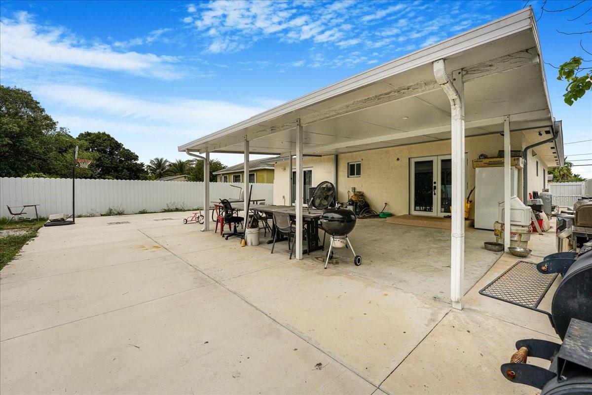 810 NW 112TH ST, MIAMI, FL, 33168