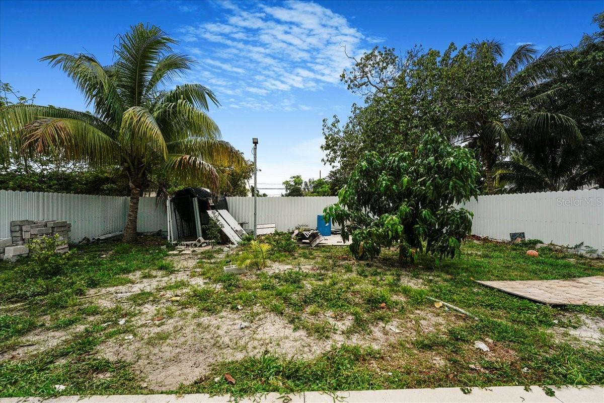 810 NW 112TH ST, MIAMI, FL, 33168