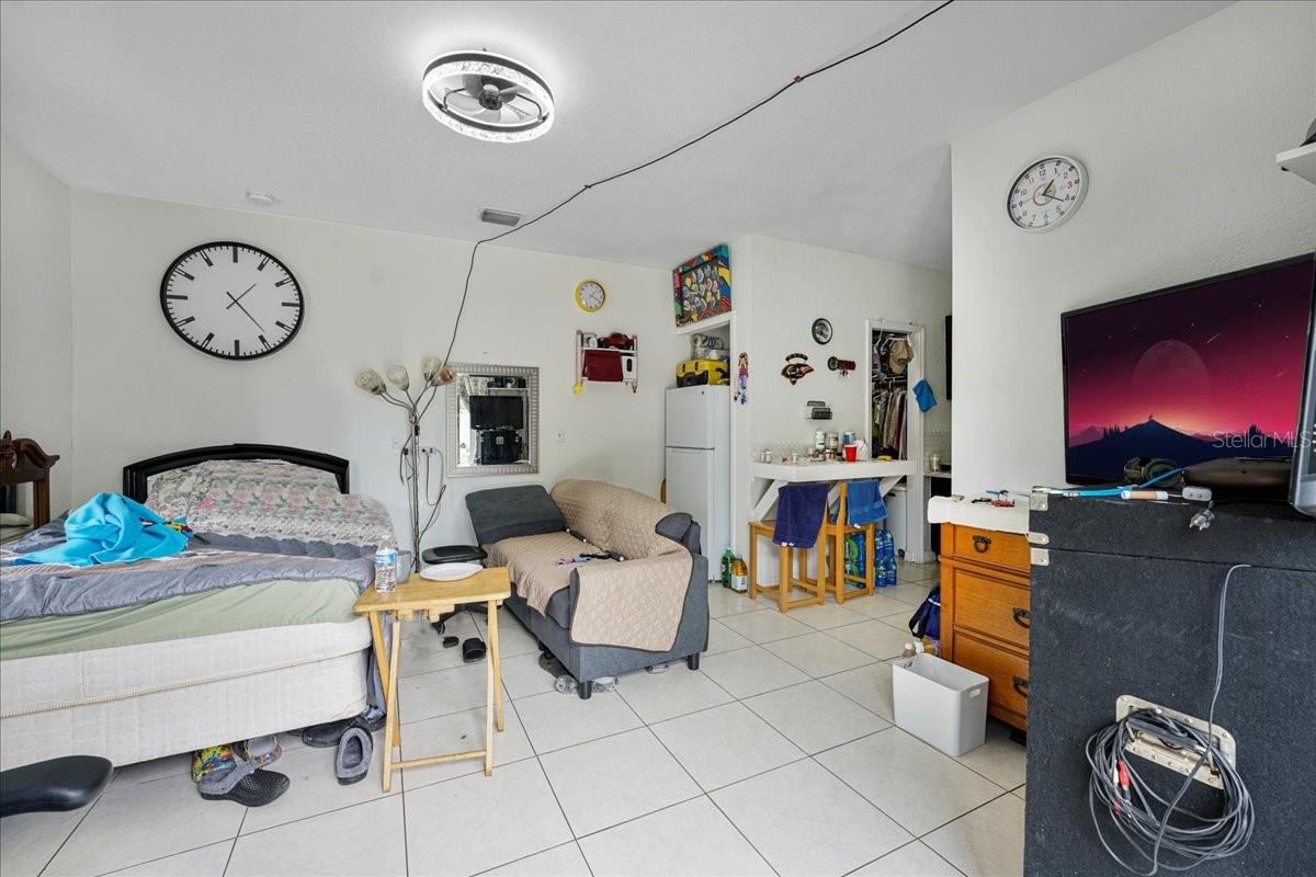 810 NW 112TH ST, MIAMI, FL, 33168