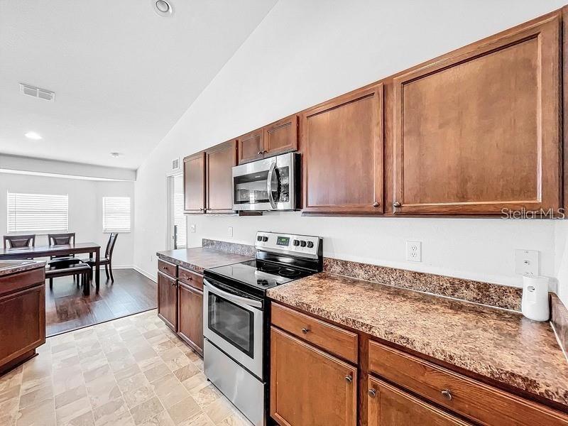 140 SOLIS DR, WINTER HAVEN, FL, 33880