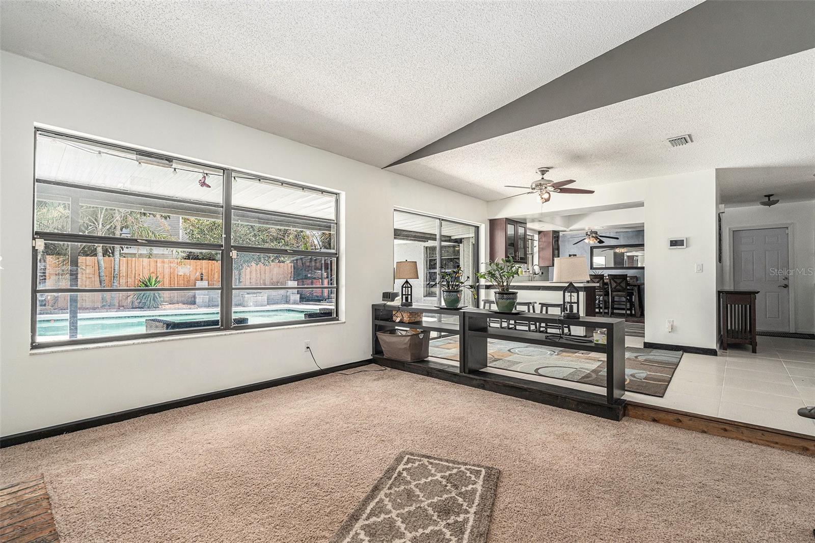 15404 DEERGLEN DR, TAMPA, FL, 33624