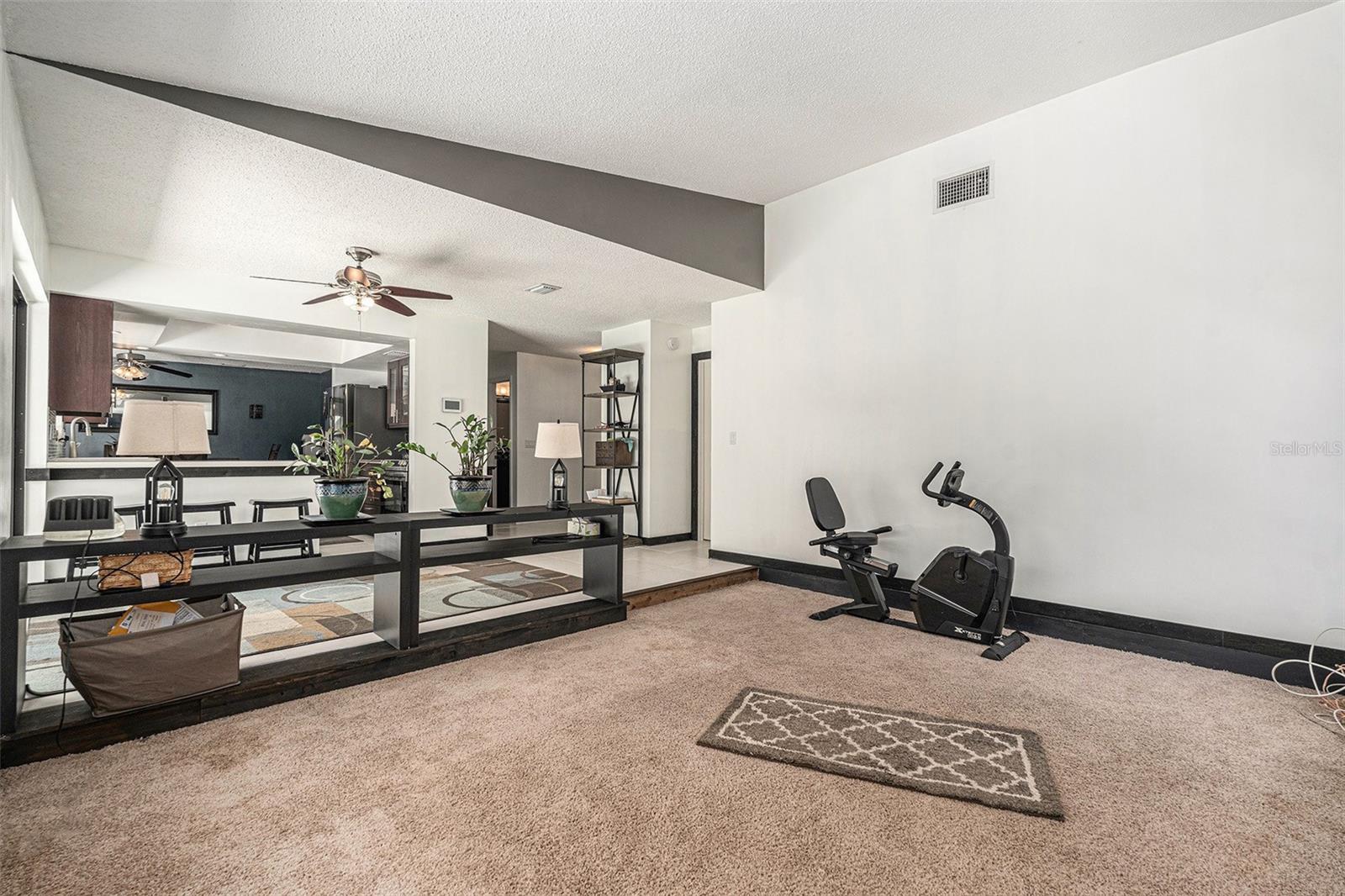 15404 DEERGLEN DR, TAMPA, FL, 33624
