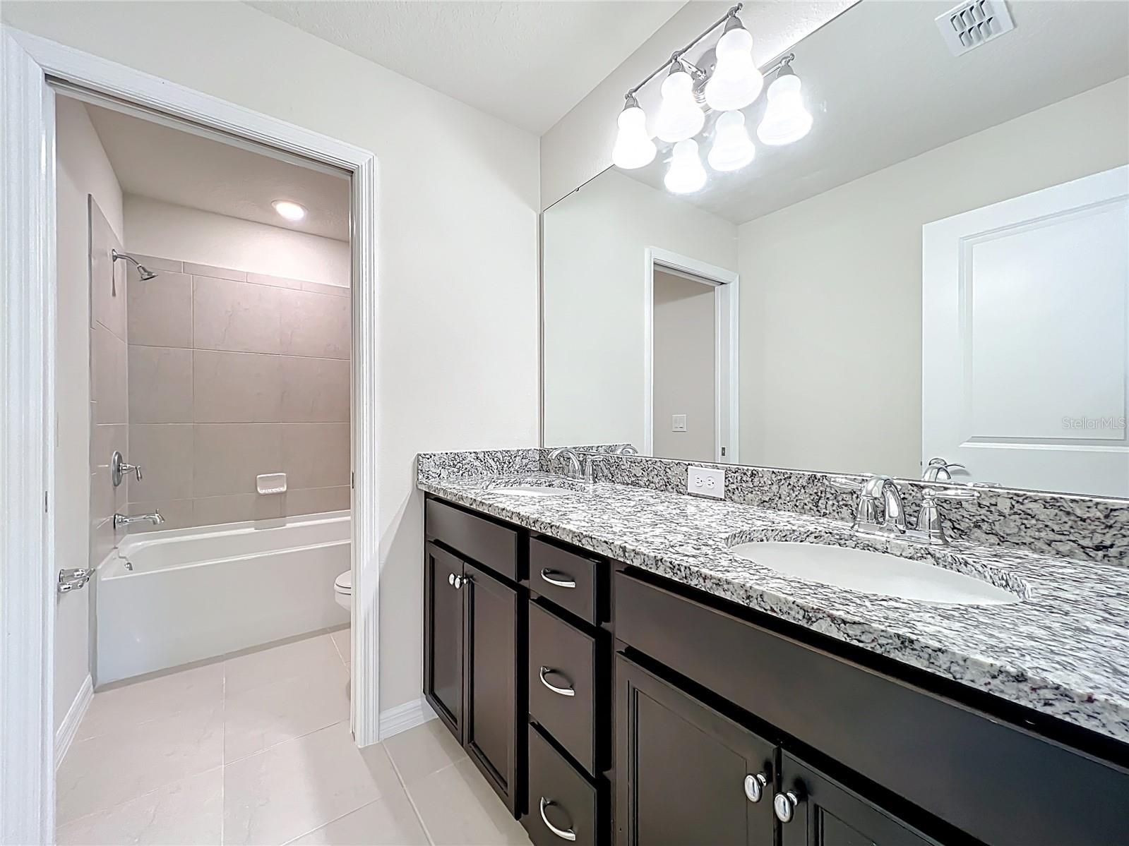 3273 LILAC WAY, DAVENPORT, FL, 33897