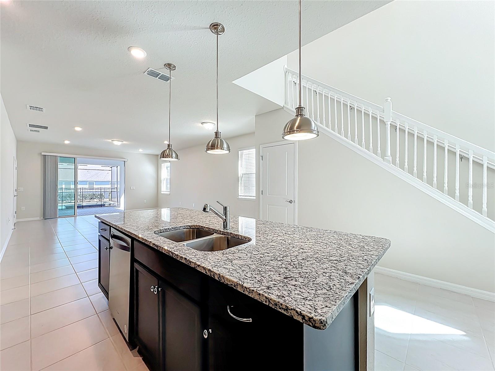 3273 LILAC WAY, DAVENPORT, FL, 33897