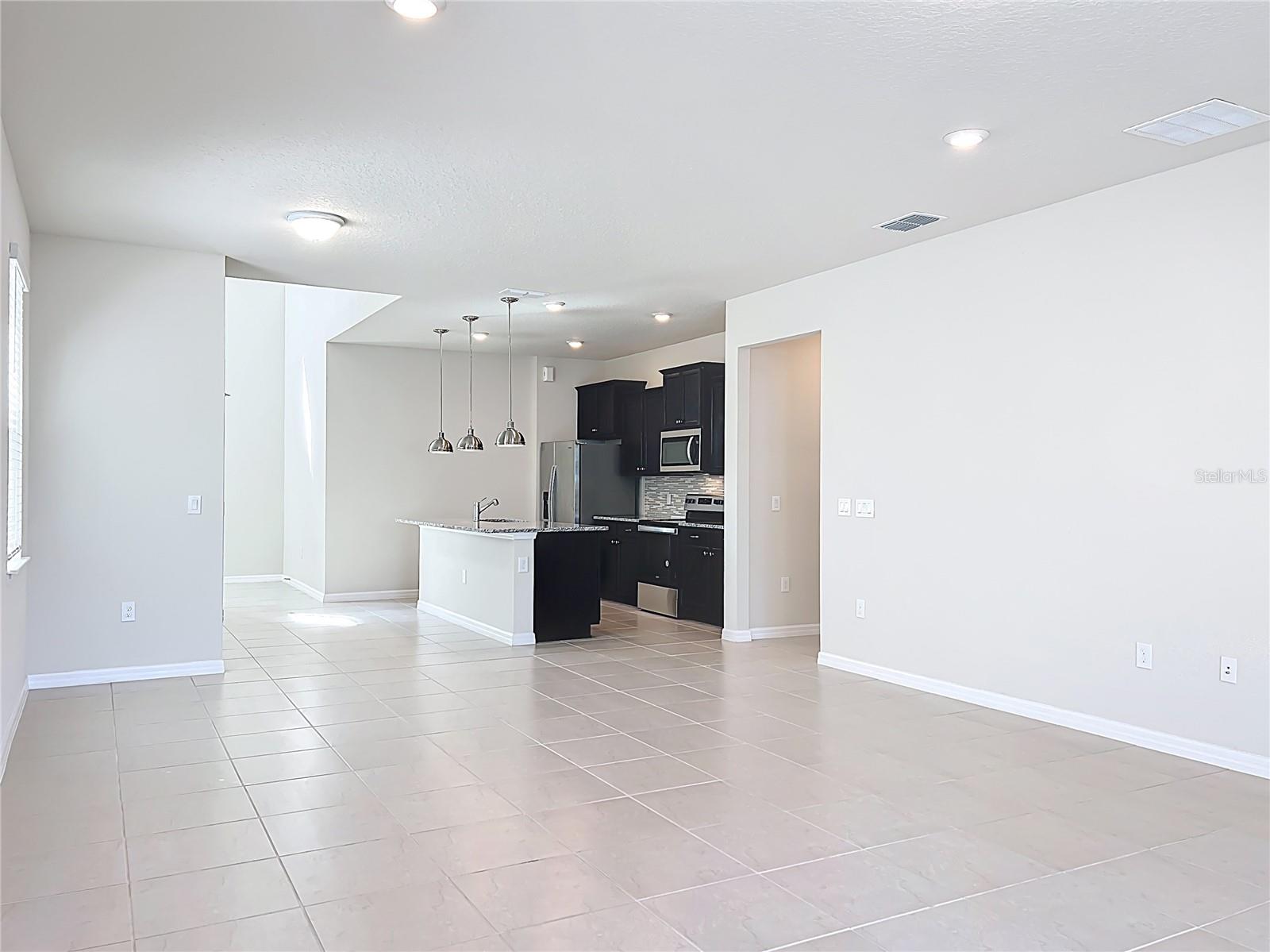 3273 LILAC WAY, DAVENPORT, FL, 33897