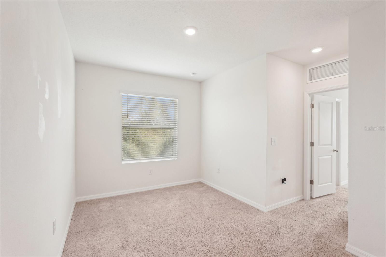 8600 MILESTONE DR, SARASOTA, FL, 34238