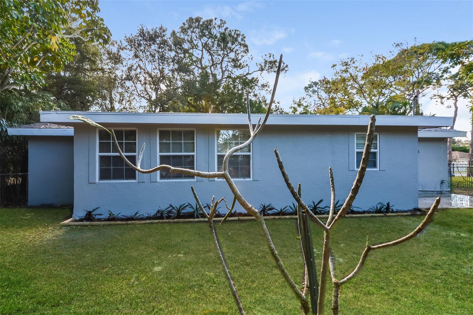 3025 WILKINSON RD, SARASOTA, FL, 34231