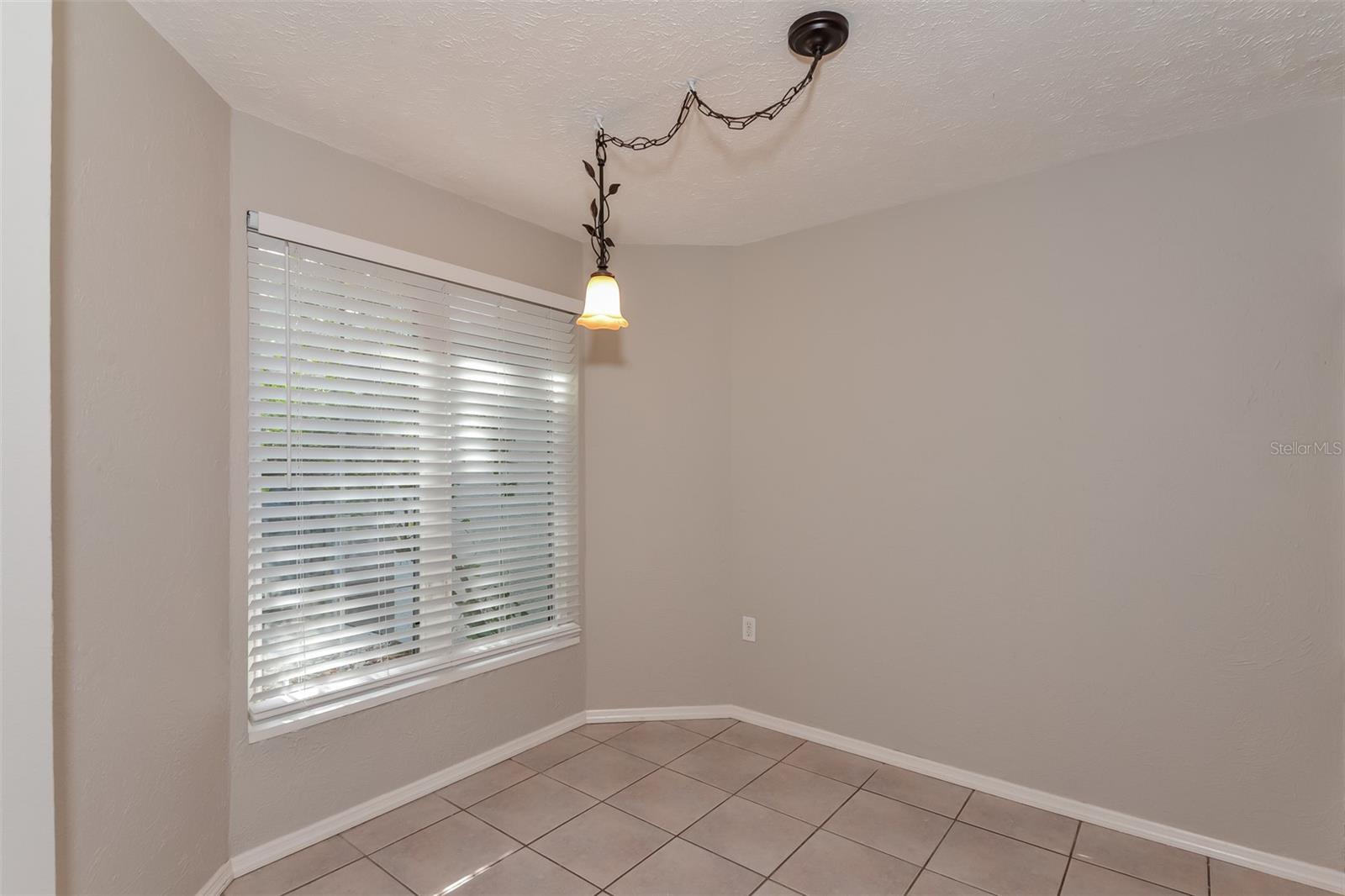 3025 WILKINSON RD, SARASOTA, FL, 34231