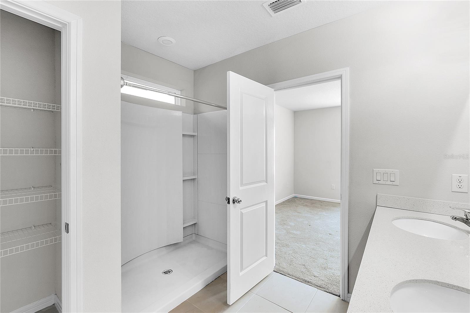 9215 ROYAL RIVER CIR, PARRISH, FL, 34219