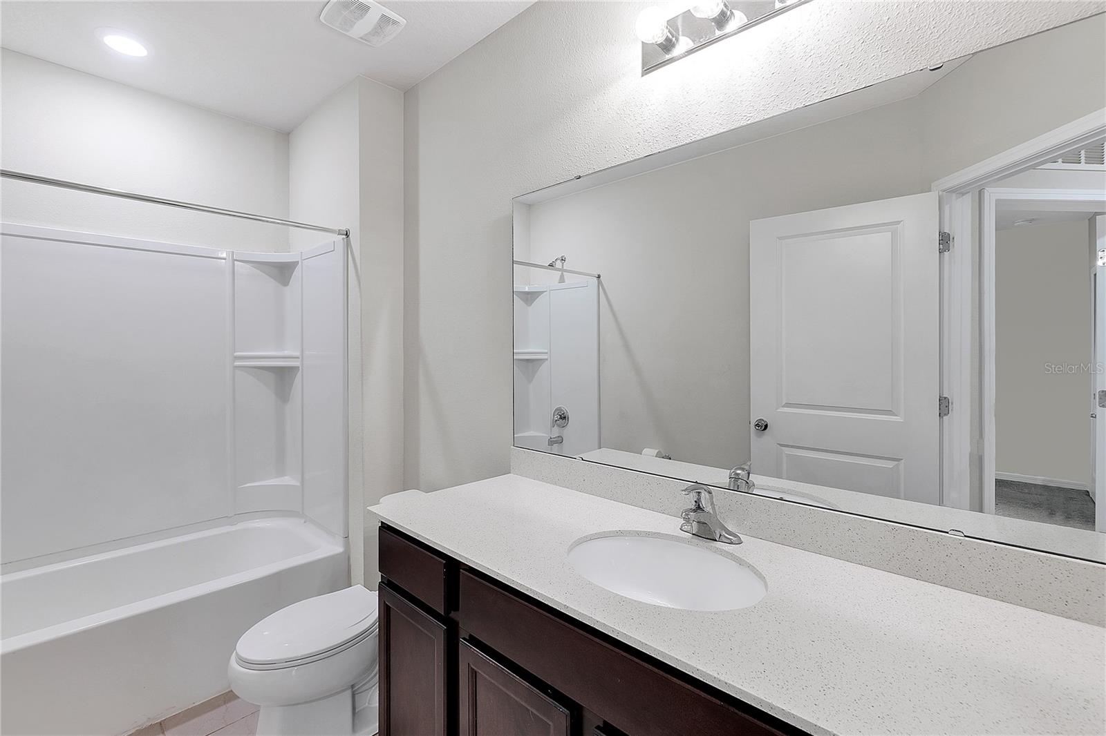 9215 ROYAL RIVER CIR, PARRISH, FL, 34219