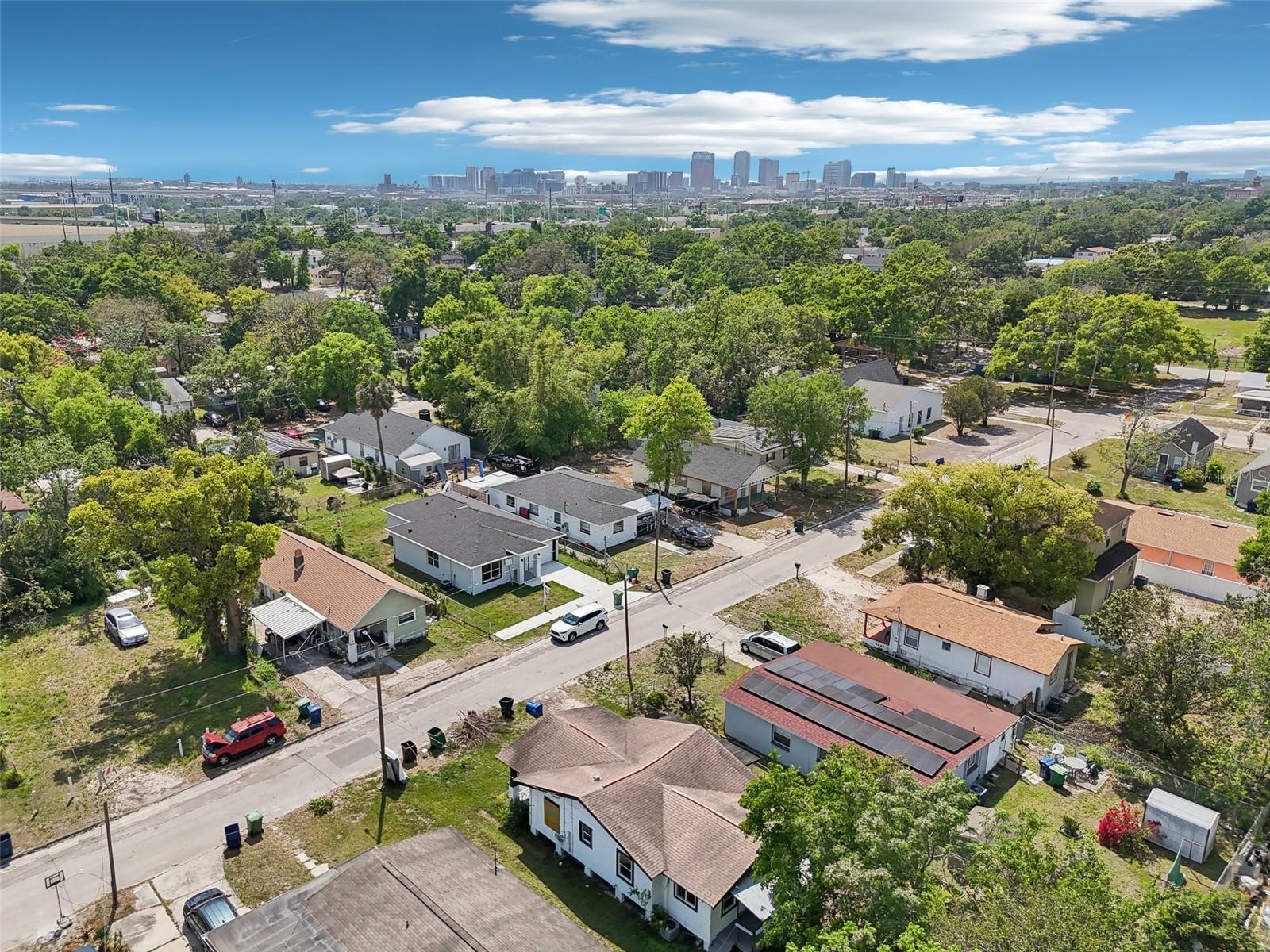 2920 E 20TH AVE, TAMPA, FL, 33605