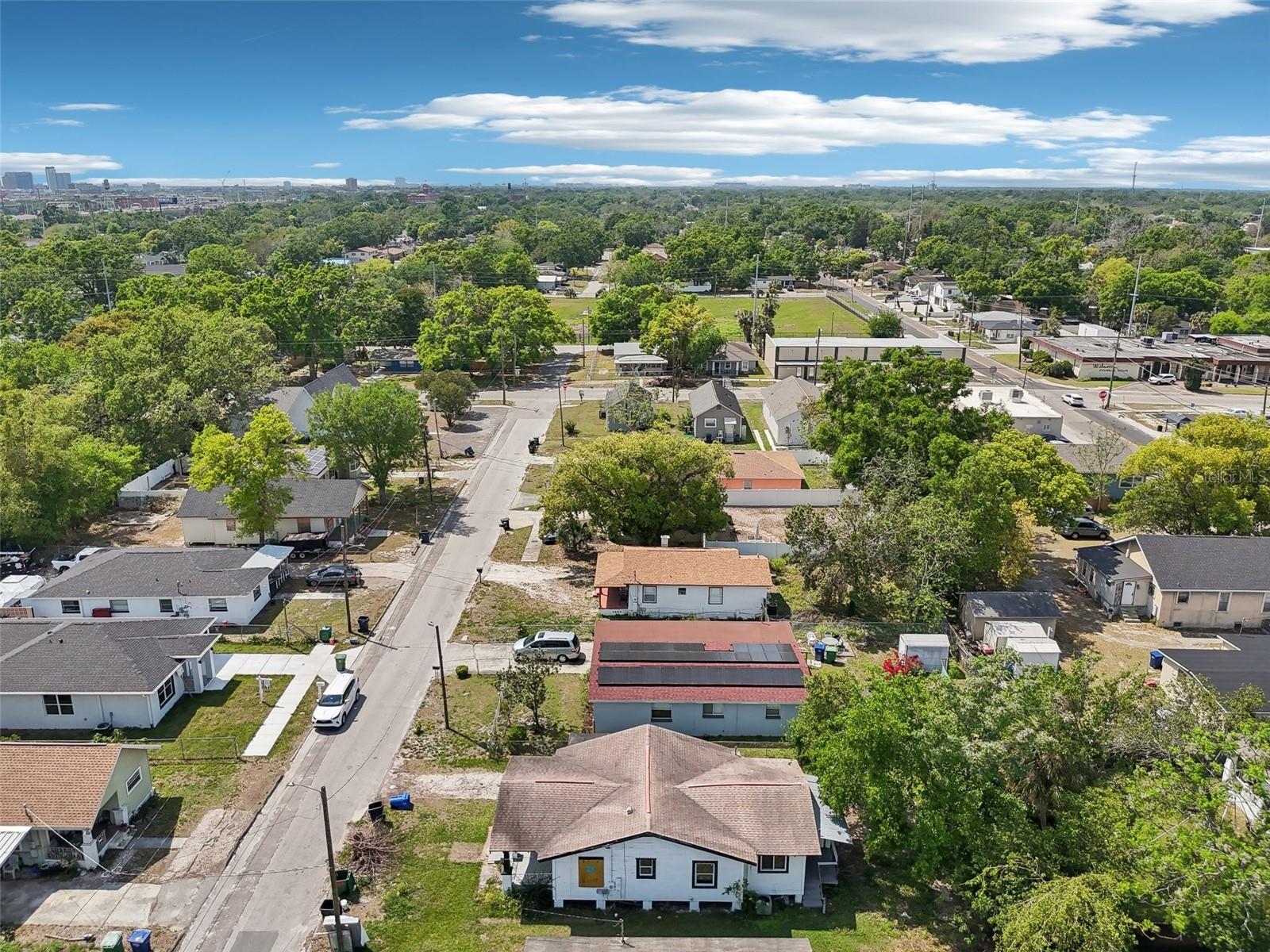 2920 E 20TH AVE, TAMPA, FL, 33605