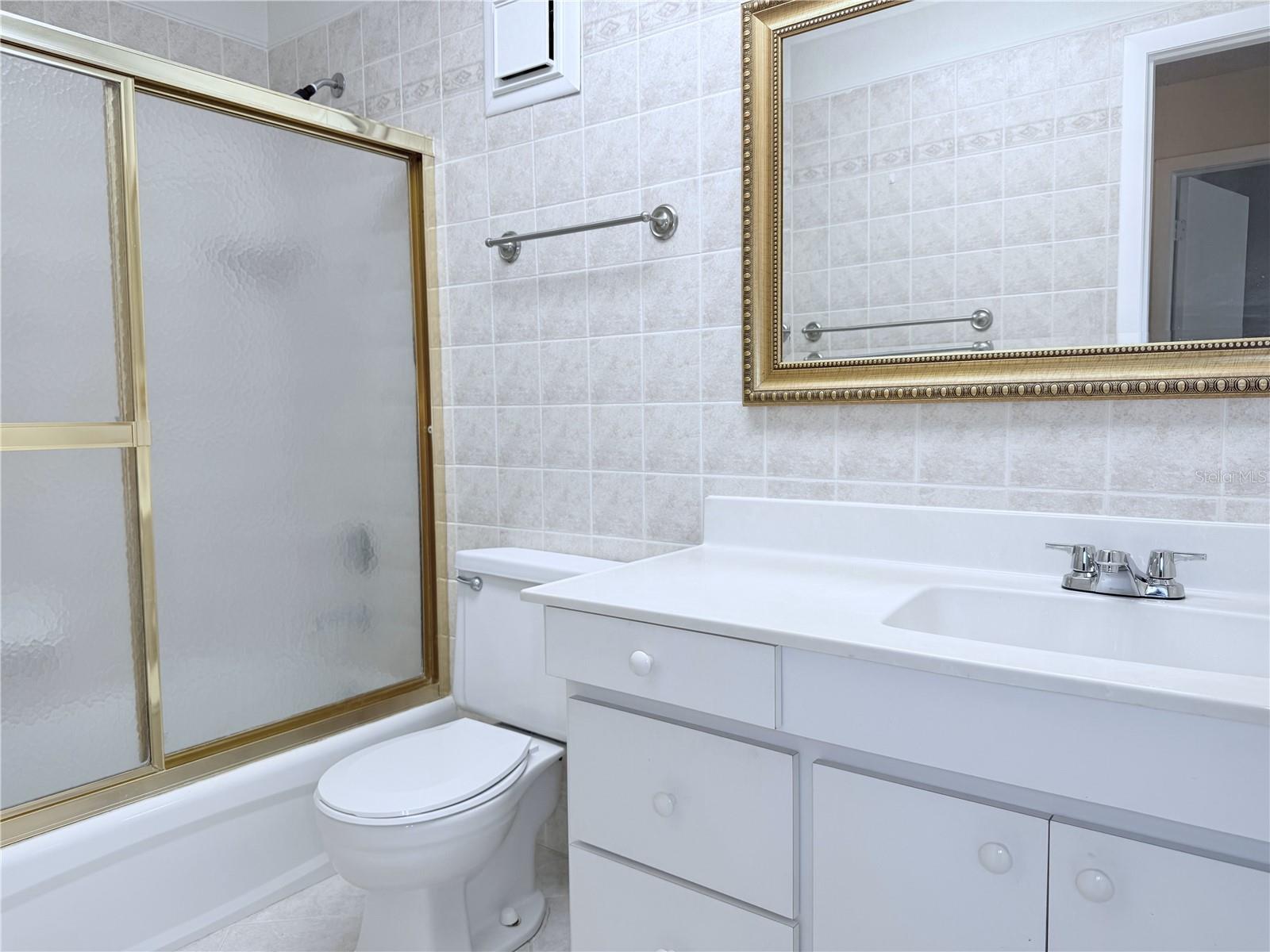 11874 NORTHTRAIL AVE, TEMPLE TERRACE, FL, 33617