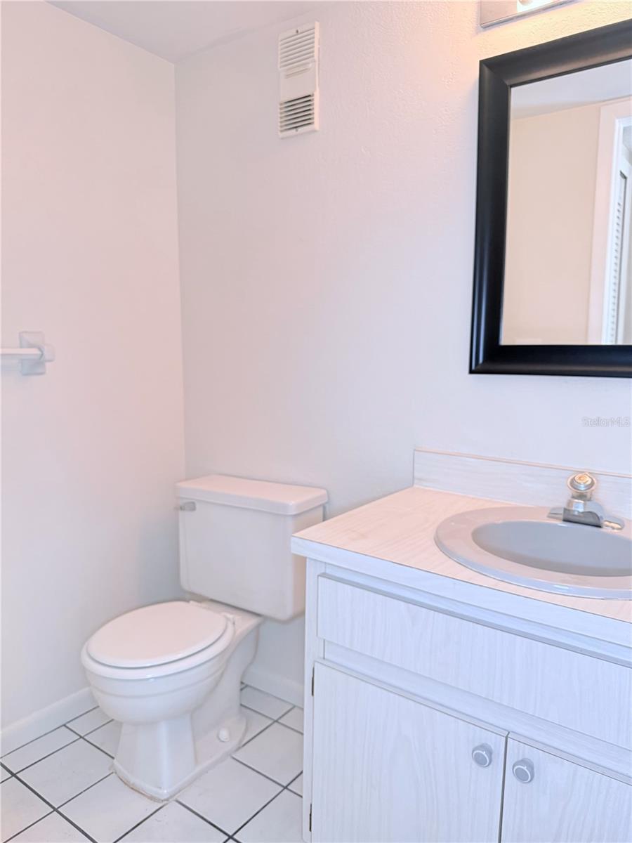 11874 NORTHTRAIL AVE, TEMPLE TERRACE, FL, 33617