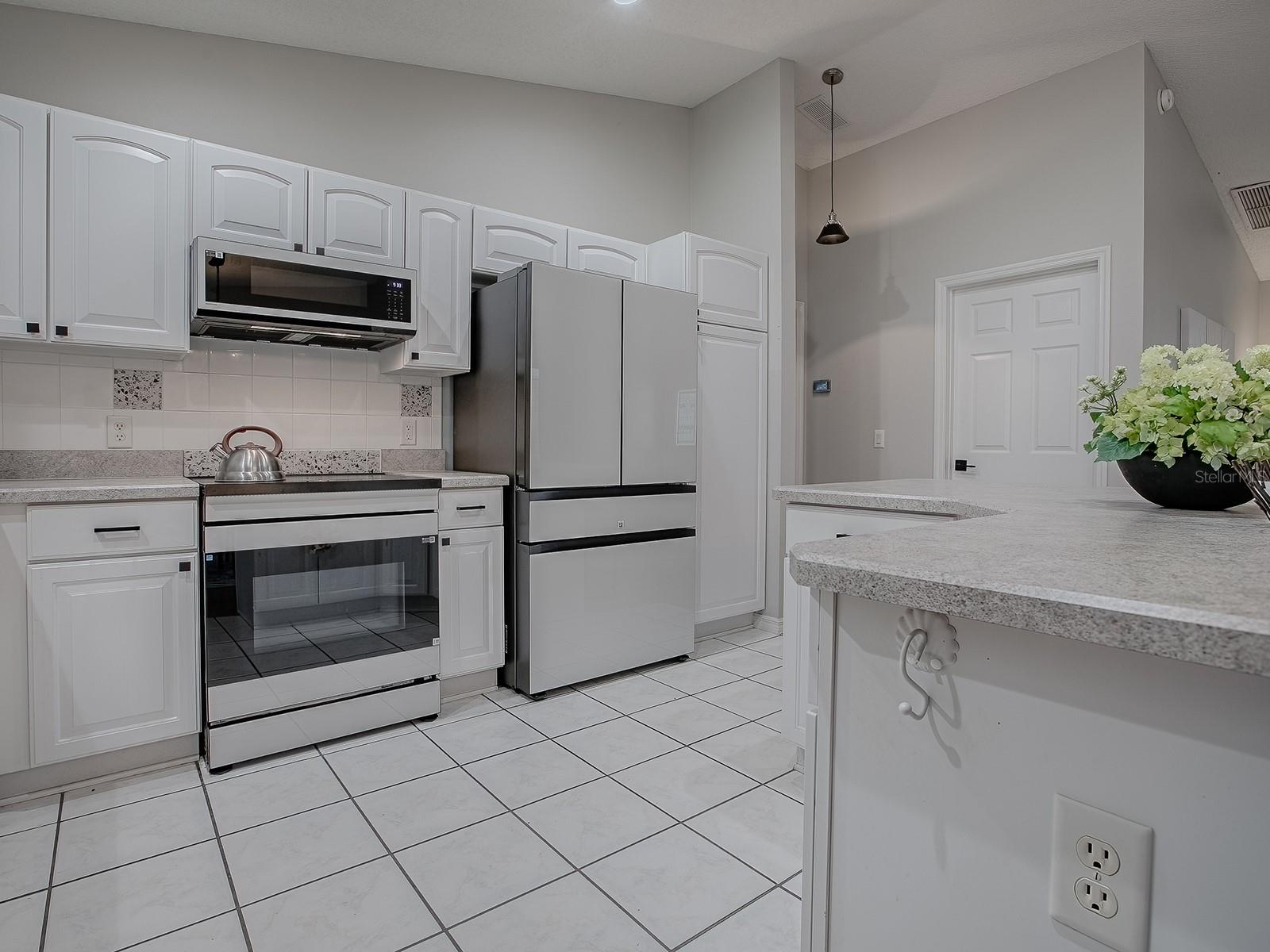 3360 RICHMOND DR, THE VILLAGES, FL, 32162