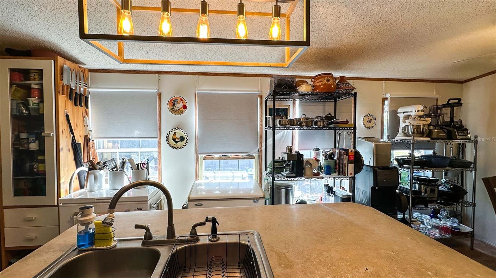 6051 106TH AVE N, PINELLAS PARK, FL, 33782