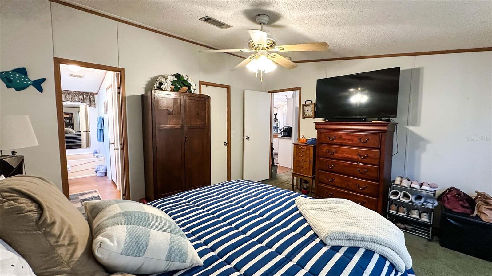 6051 106TH AVE N, PINELLAS PARK, FL, 33782