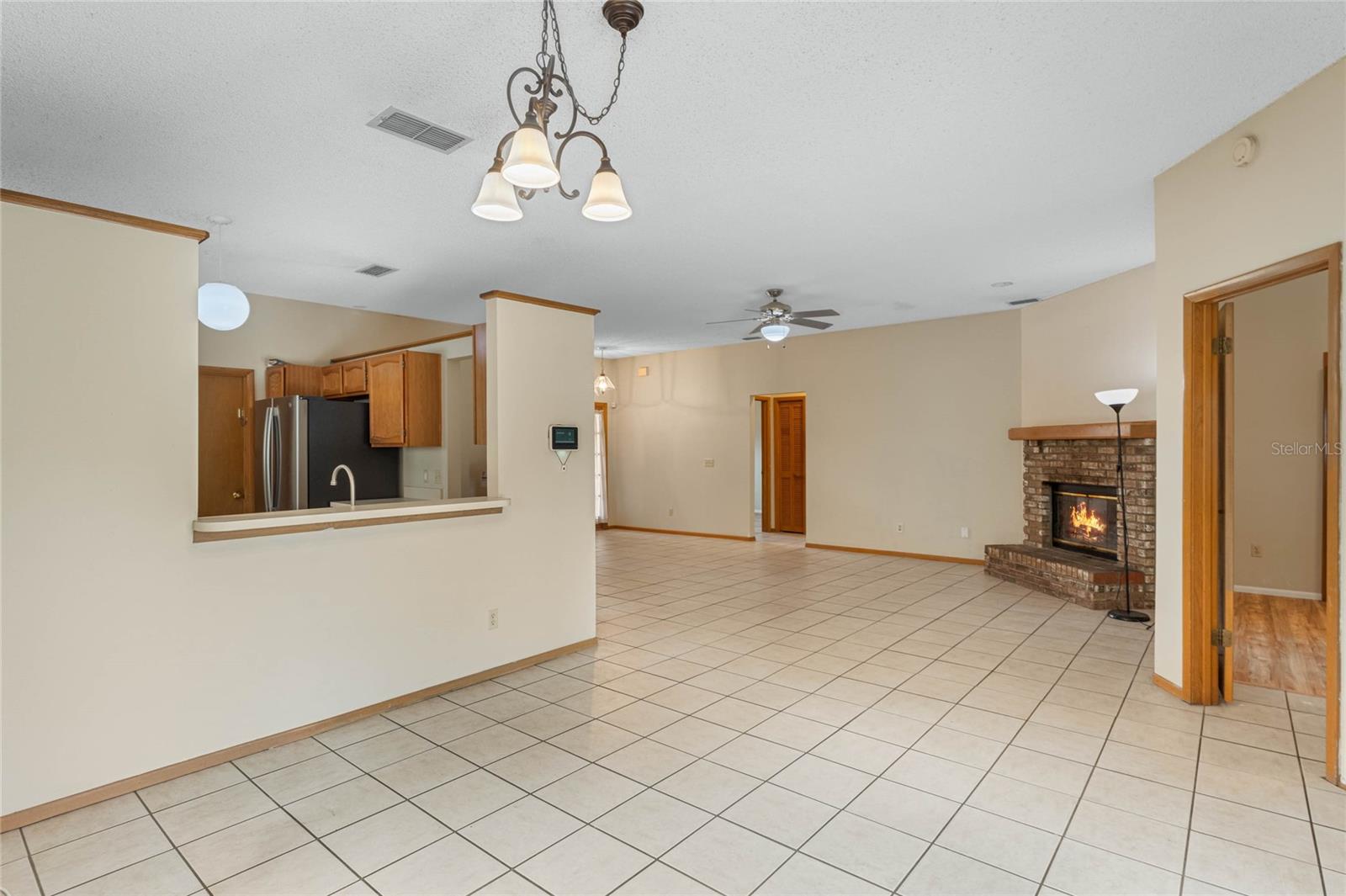 2051 PERNOD CT, APOPKA, FL, 32703
