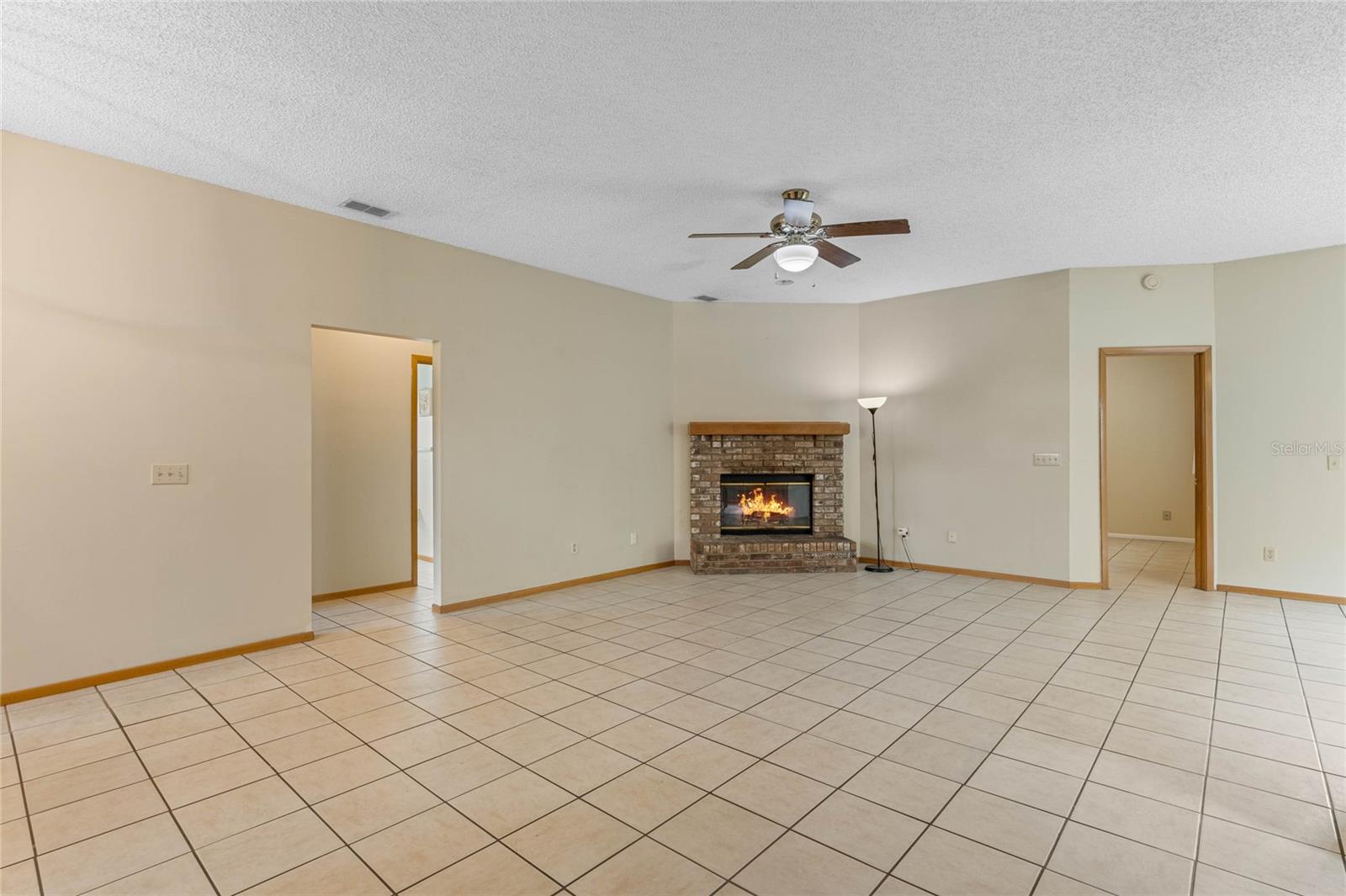 2051 PERNOD CT, APOPKA, FL, 32703