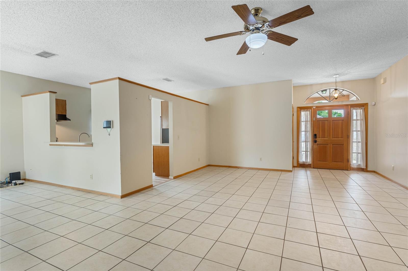 2051 PERNOD CT, APOPKA, FL, 32703