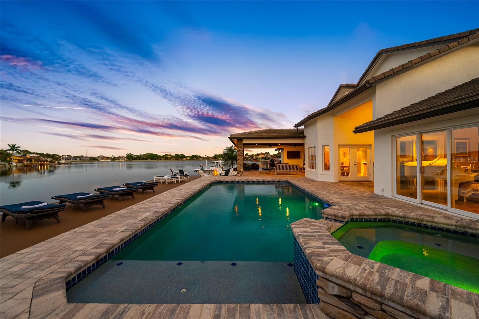 4803 LONGWATER WAY, TAMPA, FL, 33615