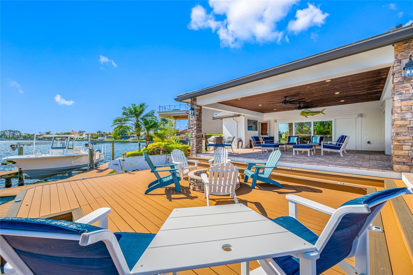 4803 LONGWATER WAY, TAMPA, FL, 33615