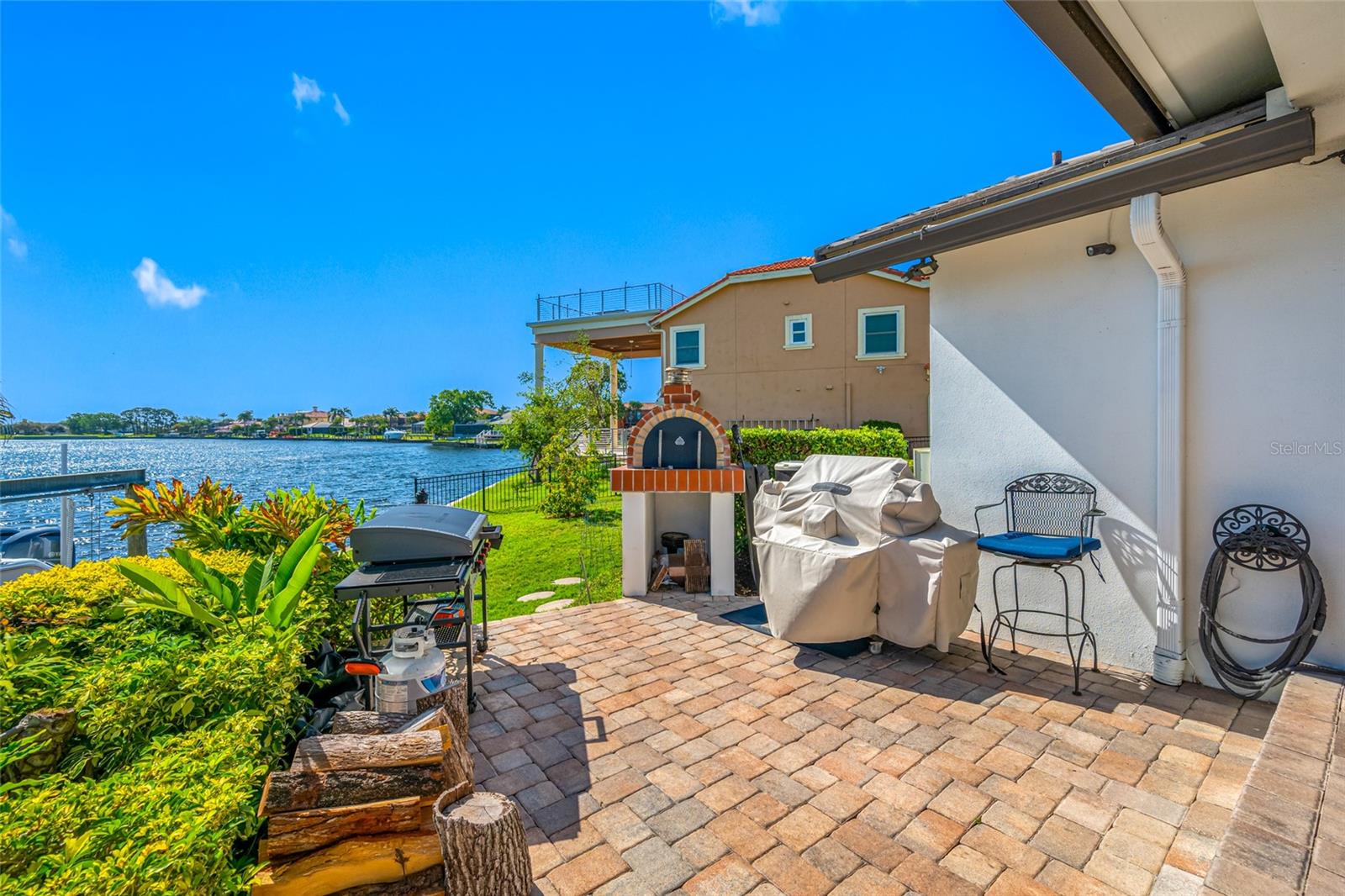 4803 LONGWATER WAY, TAMPA, FL, 33615