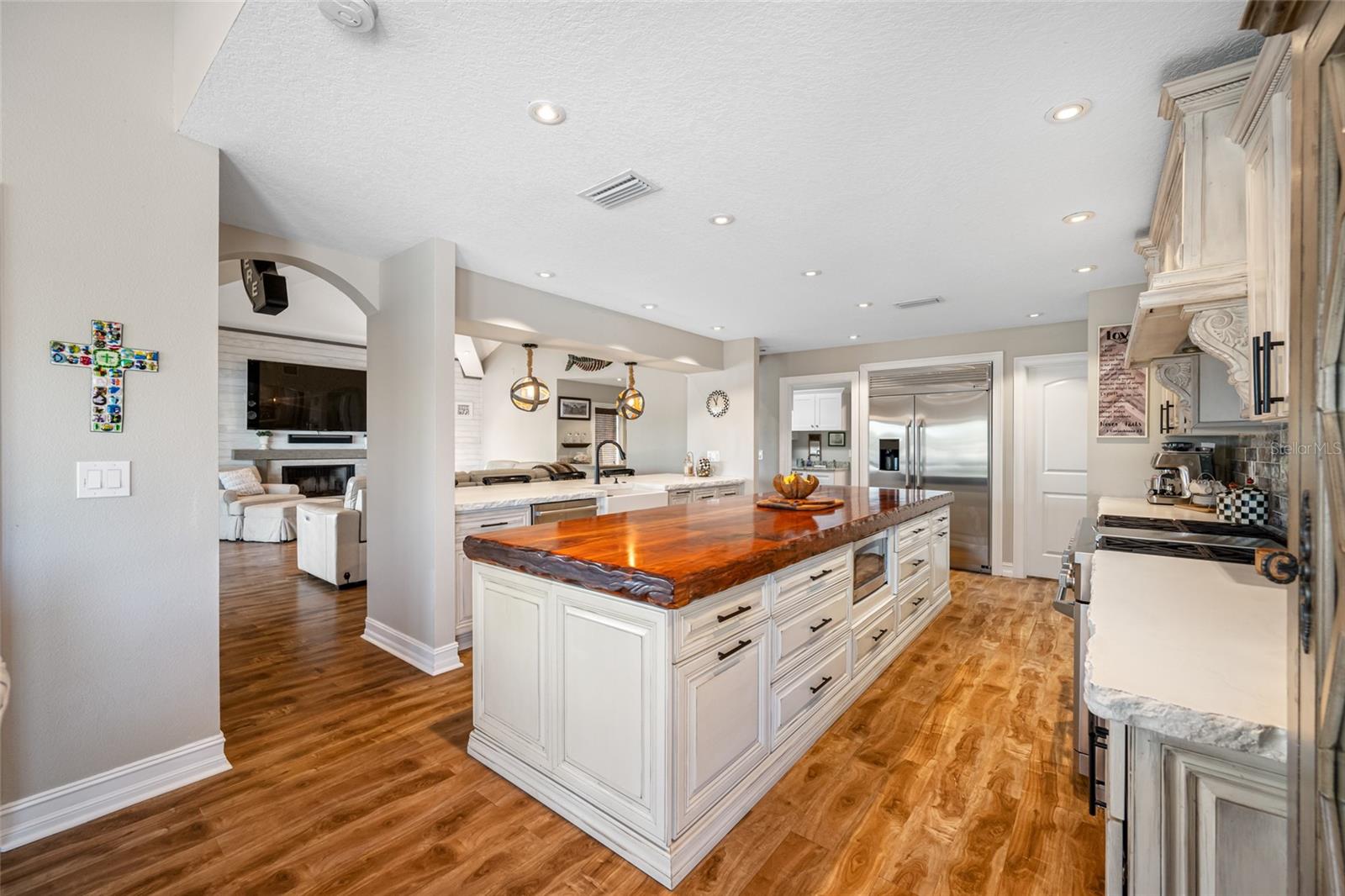 4803 LONGWATER WAY, TAMPA, FL, 33615