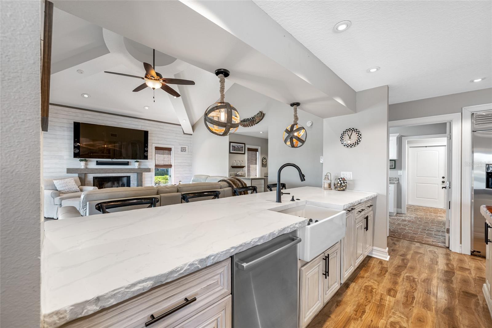 4803 LONGWATER WAY, TAMPA, FL, 33615