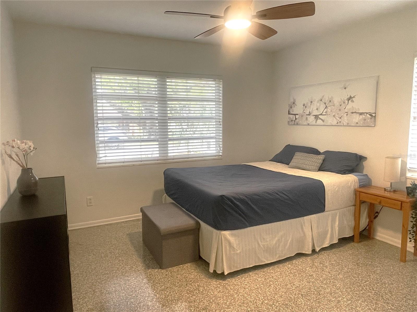 7211 N OLA AVE, TAMPA, FL, 33604