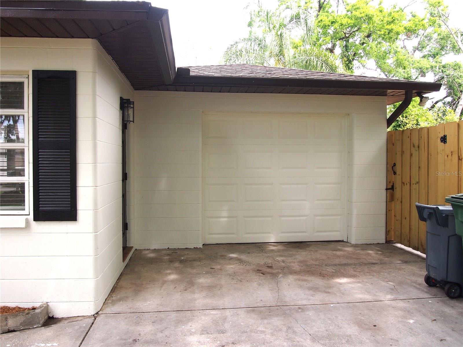 7211 N OLA AVE, TAMPA, FL, 33604