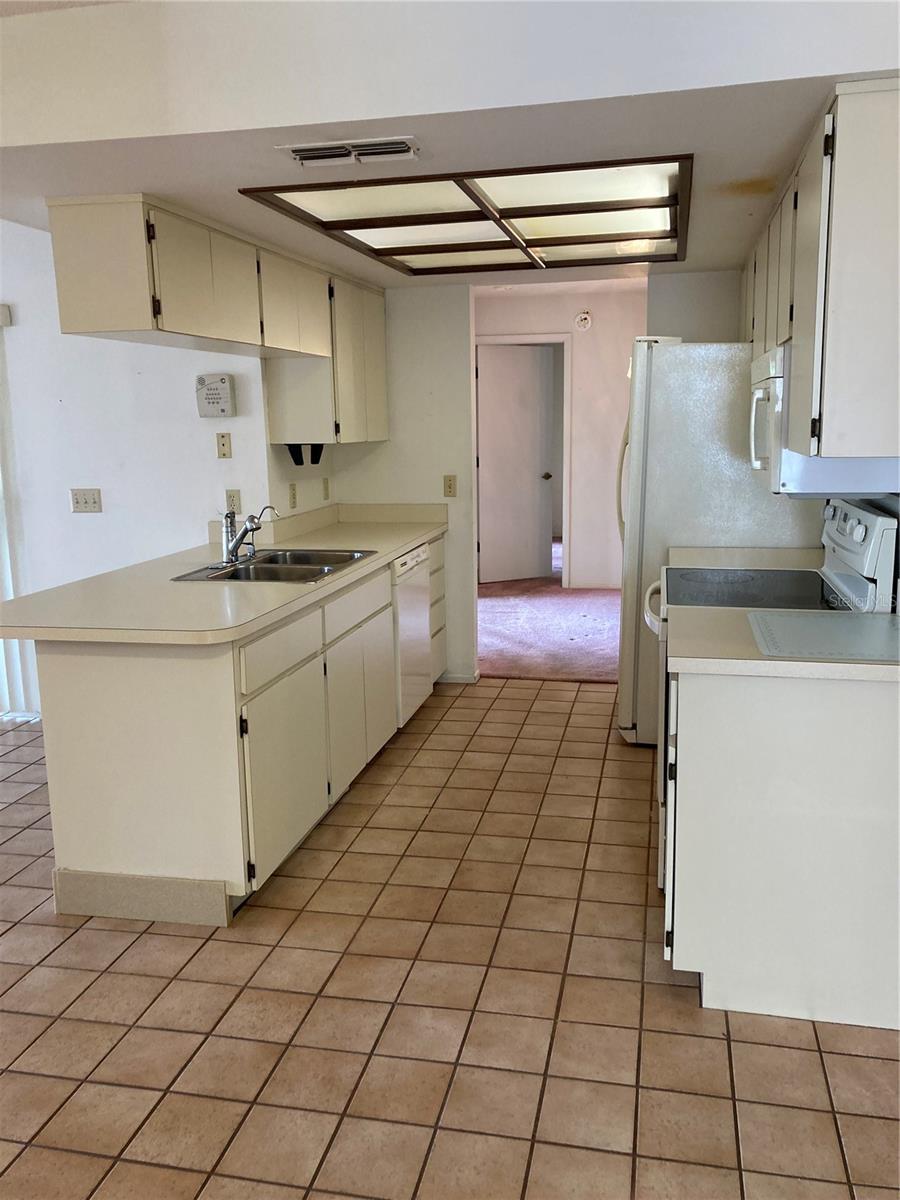 8720 GOLD PINE DR, PORT RICHEY, FL, 34668