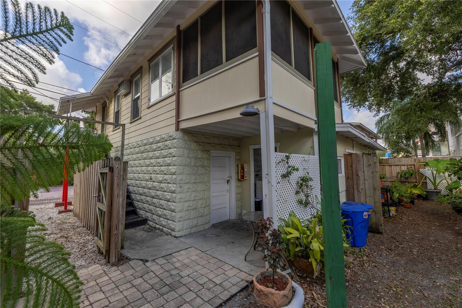 548 3RD ST N, ST PETERSBURG, FL, 33701